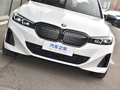 2026�� �Ŀ� eDrive 40 L ��ҹ��װ