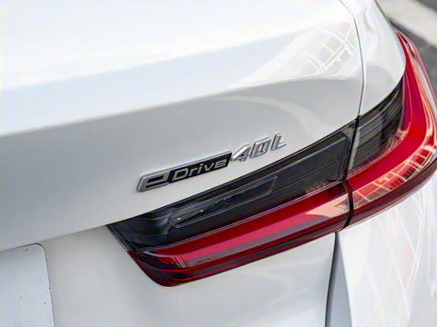 2026�� eDrive 40 L ��ҹ�˶���װ