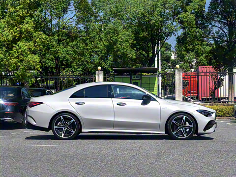 2026�� AMG CLA 35 4MATIC