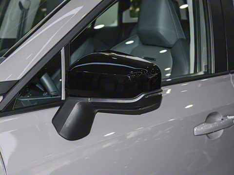 2026�� 2.0L ����������