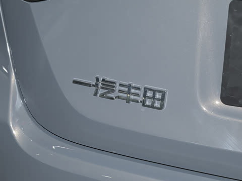 2026�� 1.8L ˫�� ��Ӣ��