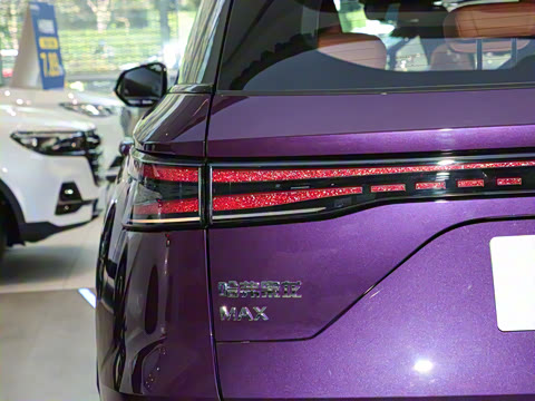 2025�� Hi4 110 Pro