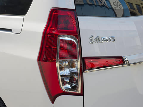 2027�� 2.0L ������ 9��