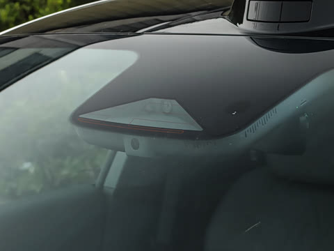 2026�� 225km EM-i Զ�����ǺӰ�