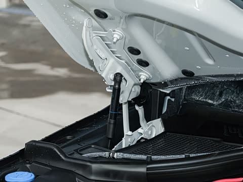 2026�� xDrive30L ������ M�˶���ҹ��װ