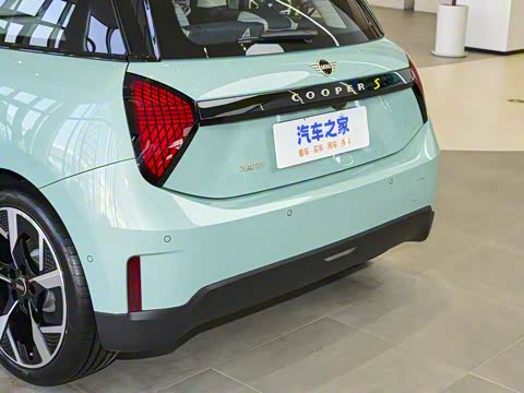 2026�� 463km COOPER SE ������