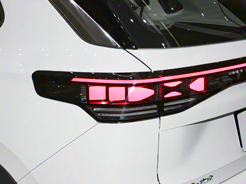 2026�� ̽��L 300TSI ������Ӣ