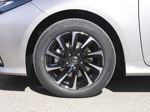 2026�� 1.8L ˫�� ��Ӣ��