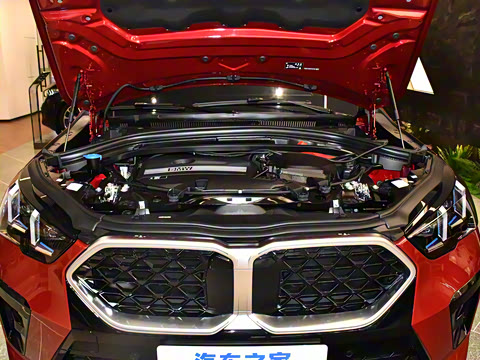 2025�� sDrive25i M�˶���װ