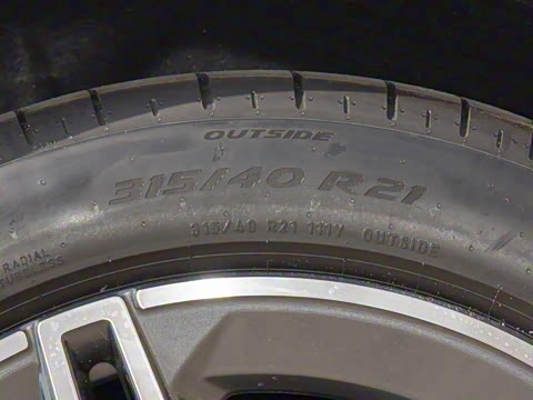 2025�� �Ŀ� GLS 450 4MATIC ʱ����