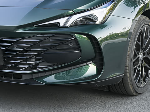 2026�� 2.0T Trophy+ �����Ǽݰ�