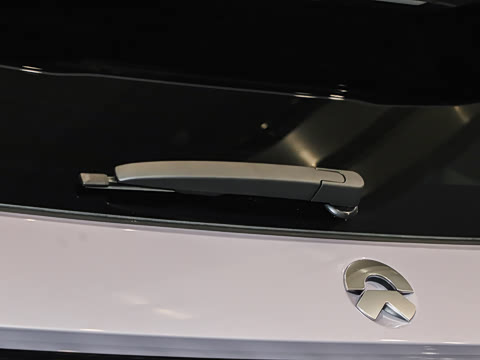 2025�� Զ����װ�޶��� 100kWh Touring