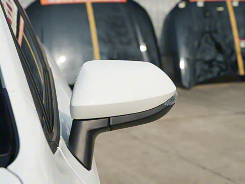 2026�� 1.8L ˫�� ��Ӣ��