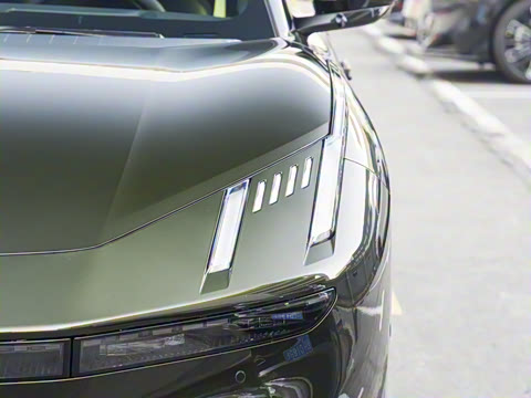 2025�� 240����Ultra�˶��� H7