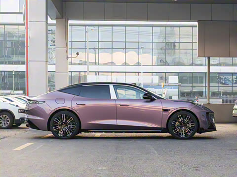 2025�� 240����Ultra H5