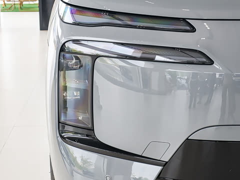 2025�� �콢��