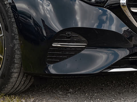 2025�� �Ŀ� E 260 L