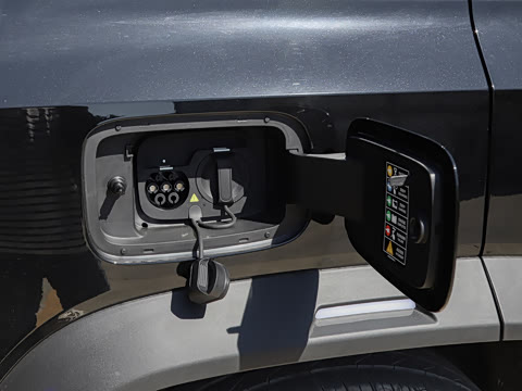 2026�� PLUS 211km XWD ���� 7��