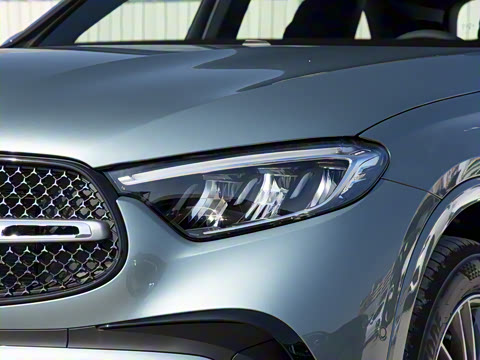 2026�� GLC 300 L 4MATIC ������ 5��