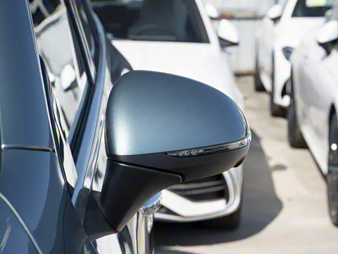 2026�� GLC 300 L 4MATIC ������ 5��