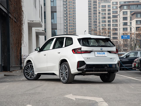 2026�� xDrive25Li M�˶���ҹ��װ