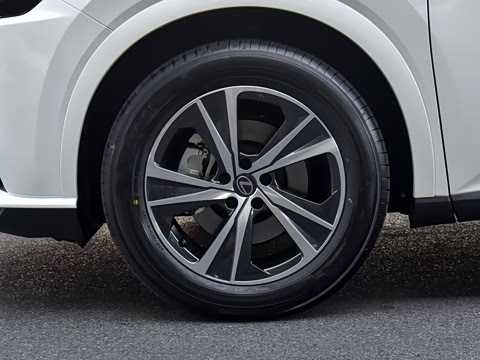 2026�� 350h ����������