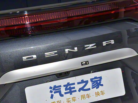 2025�� EV �Ǽݰ� 600 ���������