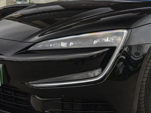 2026�� PHEV ����������