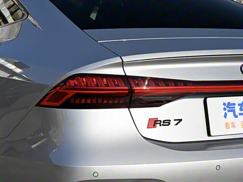 2025�� RS 7 4.0T Sportback performance