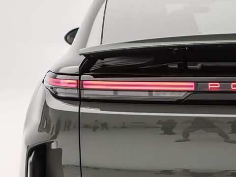 2026�� Cayenne Coup�� Turbo Electric