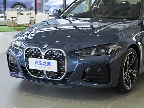 2026�� 425i M�˶���װ