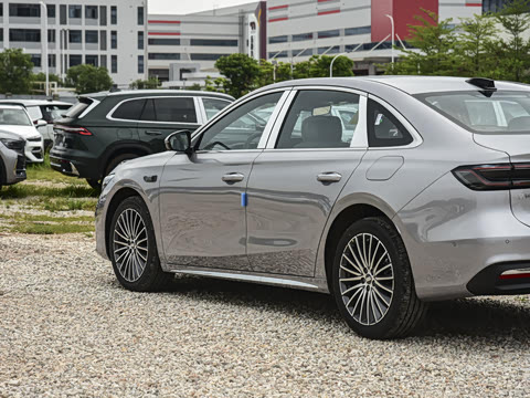 2026�� 230km ����̽��+��