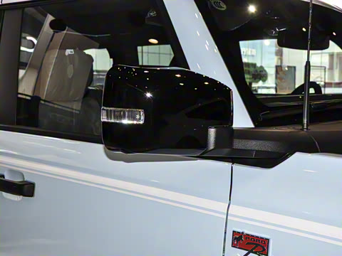 2025�� 2.3T 1966��Ű�