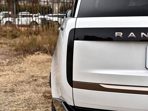 2025�� 3.0 L6 400PS SV���ٴ����ӳ��� 4��