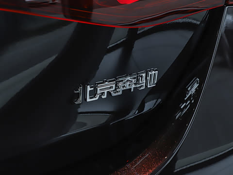2026�� �Ŀ� E 300 L ������