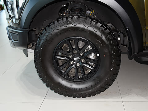 2025�� 3.5T ����