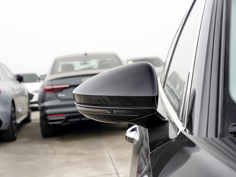 2026�� A8L 50 TFSI quattro ��ѡ��