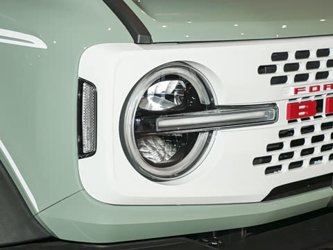 2025�� 2.3T 1966��Ű�