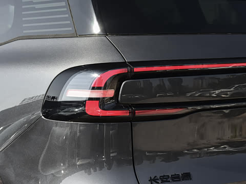 2025�� 215����������