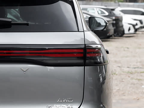 2027�� 2.0T �Զ�������ӥ500��