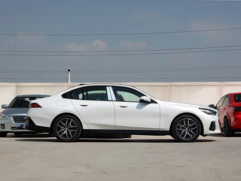 2026�� 530i ������ M�˶���װ