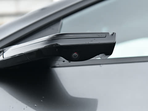 2026�� Ultra ���̰�