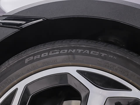 2026�� Taycan 4 Cross Turismo