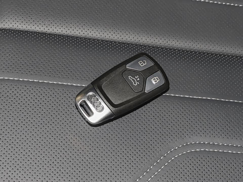 2026�� 45�����ذ� 45 TFSI ����������