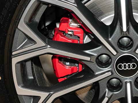 2026�� 2.0T �߹���