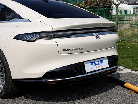 2025�� ��ά��