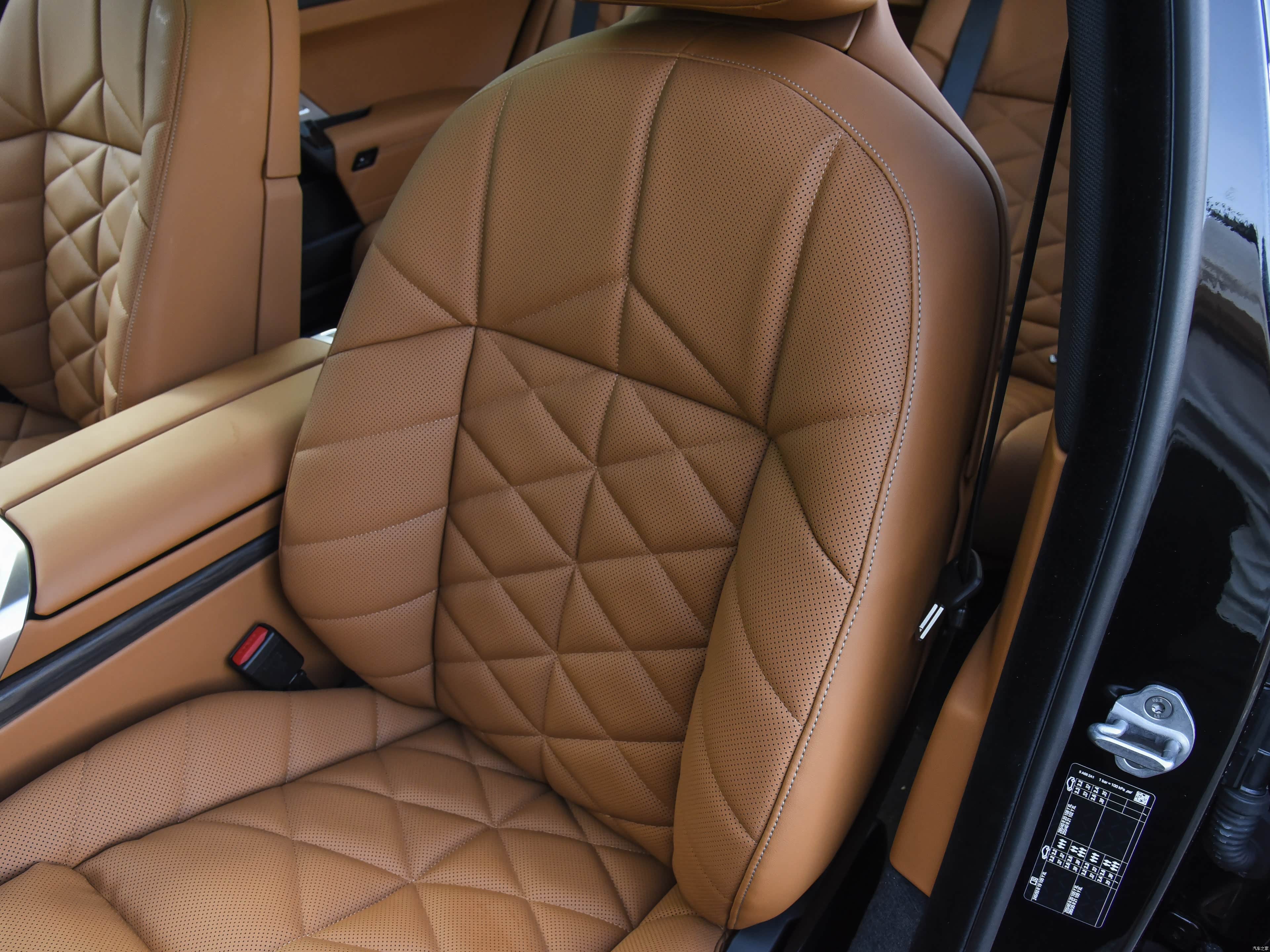 BMW 7 Series, миниатюра 23