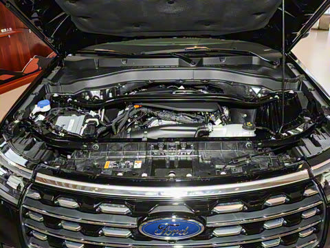 2024�� 2.3T EcoBoost �������а� 7��