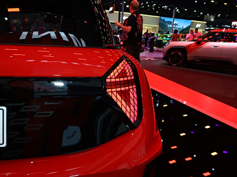 2025�� ���ؿ���֮ҹ60��������