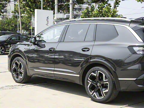 2026�� 450TSI �����콢 6��